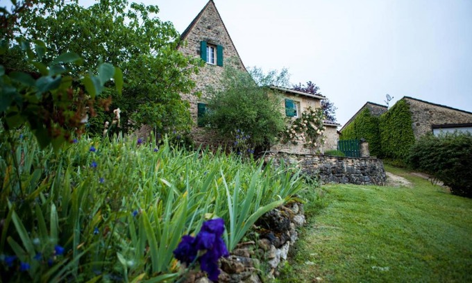 Les Eyzies House | 97 m² Gîte ∙ 2 bedrooms ∙ 4 guests