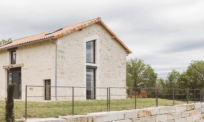 Sorges-et-Ligueux-en-Perigord Cottage | 105 m² Cabin ∙ 3 bedrooms ∙ 6 guests
