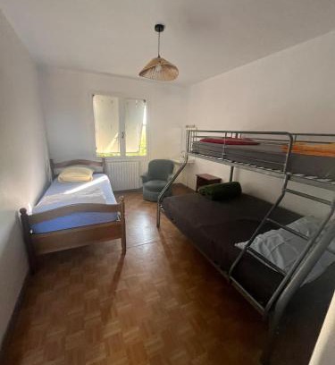 Saint-Romans-les-Melle Hostel | Gîte voyageurs