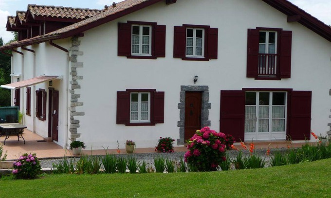 Arbonne House | GORPULANIA
