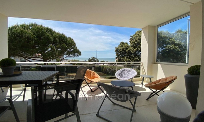 Pontaillac Apartment | Grand Appartement vue mer à Pontaillac128 m2 3 Chambres 1 Bureau
