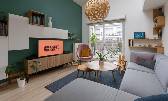 Bassins a Flot Apartment | GuestReady - Stylish Retreat in Bacalan