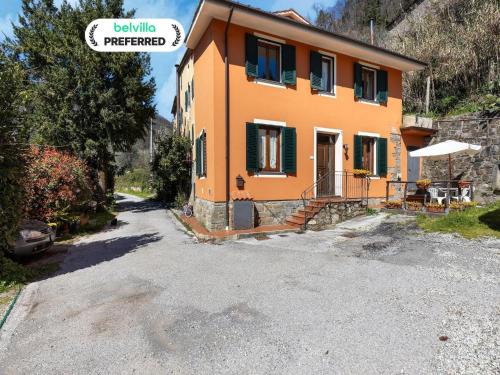 Macchino House | Hillside Home in Marliana