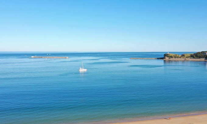 Saint-Jean-de-Luz City Center Hotel | Hotel de la Plage