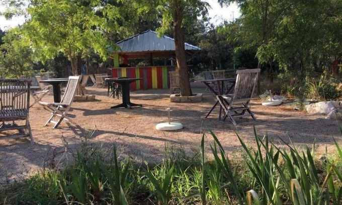 Ginasservis Hotel | Hotel du Bastier