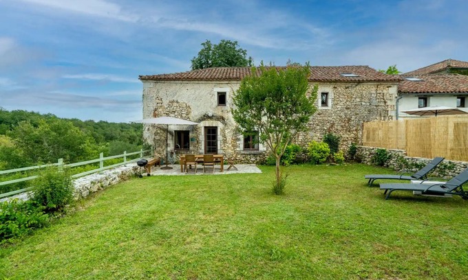 Mareuil en Perigord House | House ∙ 2 bedrooms ∙ 4 guests