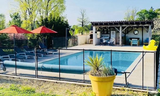Ronsenac House | House ∙ 2 bedrooms ∙ 4 guests