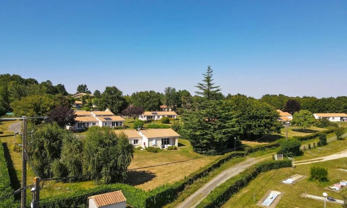 Prailles House | House ∙ 2 bedrooms ∙ 6 guests