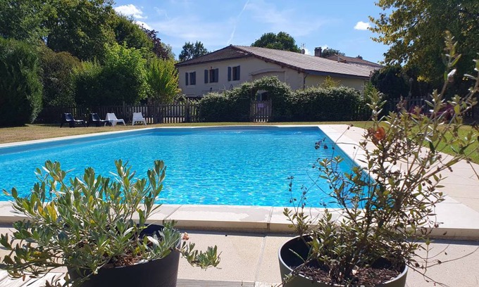 Chaunac House | House ∙ 6 bedrooms ∙ 15 guests