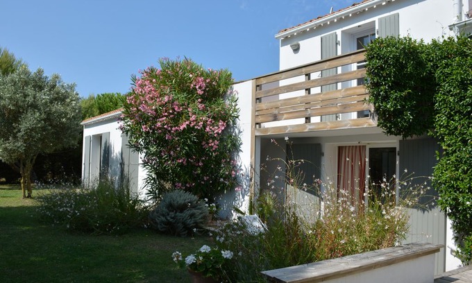 Saint-Clement-des-Baleines House | house / villa - Saint Clement des baleinesHouse with character