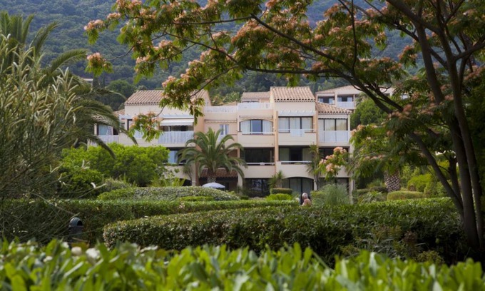 Le Lavandou Apartment | L'Anse de Pramousquier S4/5