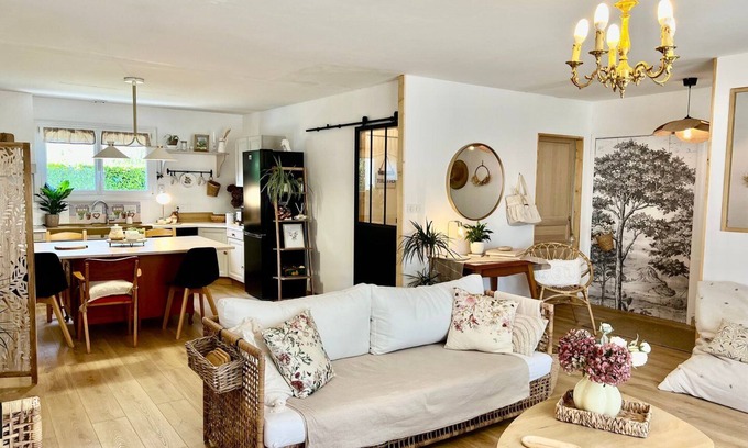Fontaine-le-Comte House | La Cosy Home - Superbe pavillon contemporain