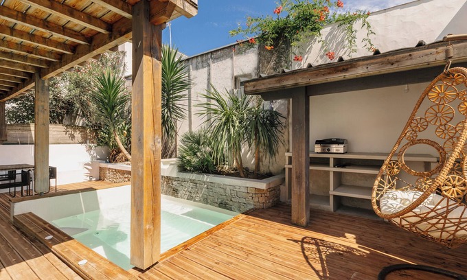 Biarritz Apartment | LITTLE OASIS - private terrasse, near the center and the beach