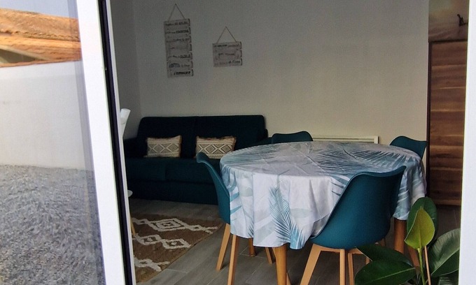 Saint-Denis-d'Oleron Apartment | Logement à 200m de la Plage - Les Huttes
