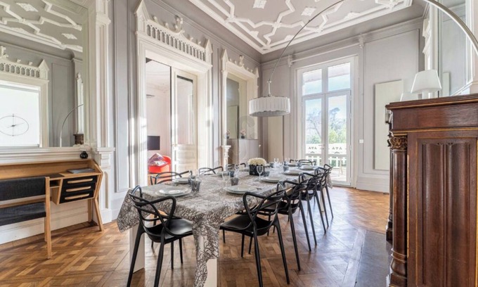 Arcachon Apartment | Luxurious 140m2 apartment, terrace, garden, beach at 100m, renovated by architect