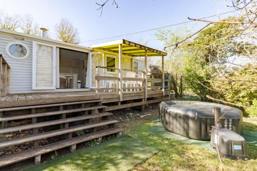 Bouzic House | Mobilhome O’Hara 884