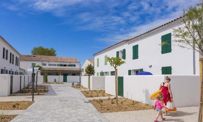 Rivedoux-Plage Apartment | Nice apartment in local style on the island of Ile de Ré