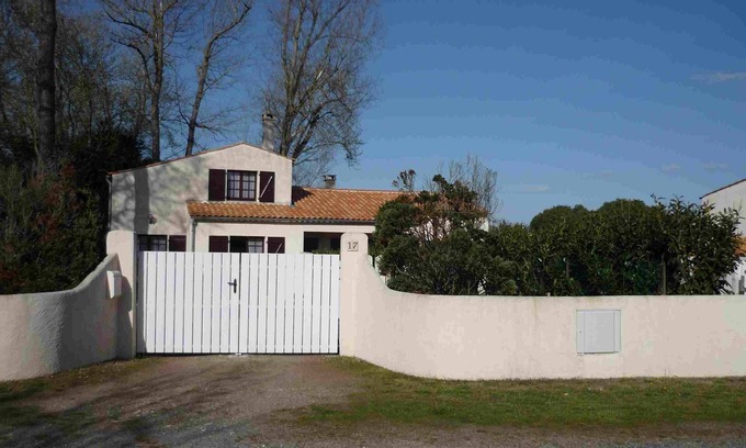 Le Grand-Village-Plage House | OLERON - LE GRAND VILLAGE PLAGE - 3 BEDROOMS - 4/5 PERS
