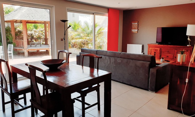 Lacanau-Ocean Apartment | Pasino bright apartment 80m²+patio 40m², WIFI, Parking, 6p, N°8