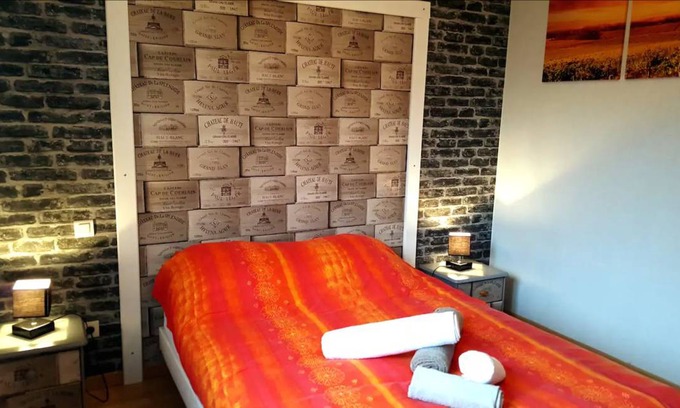 Saint-Medard-en-Jalles Resort | Private room ∙ 1 bedroom ∙ 1 guest