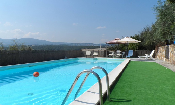 Chianciano Terme Villa | Private villa in Tuscany with pool, air conditioned, mosquito nets, adsl wifi
