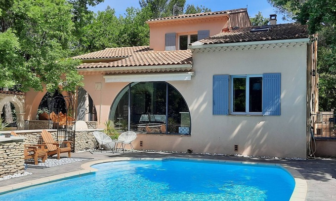 L'Isle-sur-la-Sorgue Villa | Provencal villa 215 m2, 5 bedrooms, air conditioning, swimming pool, garden 2800 m2, Isle sur Sorgue