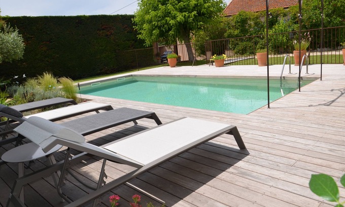 L'Isle-sur-la-Sorgue Cottage | PROVENCAL GITE WITH SWIMMING POOL IN SAINT ANTOINE, ISLE SUR LA SORGUE