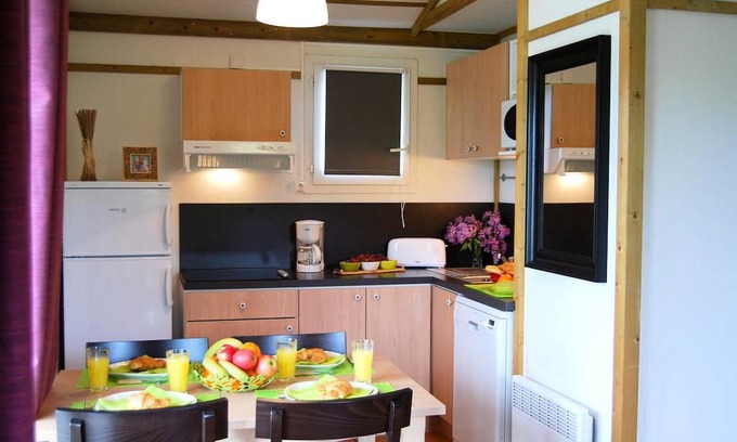 Castelmoron-sur-Lot Villa | Residence Lagrange Holidays Grand Bleu the Chalets of Port Lalande - Chalet Dordogne 4 Rooms 6 People