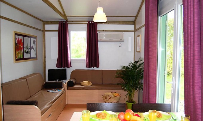 Castelmoron-sur-Lot Villa | Residence Lagrange Holidays Grand Bleu the Chalets of Port Lalande - Chalet Garonne 4 Rooms 6/8 People