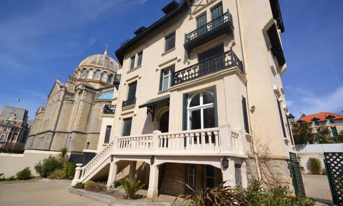 Biarritz Apartment | RIGHT IN THE CENTER OF TOWN - SUPERB OCEAN VIEW APARTMENT
