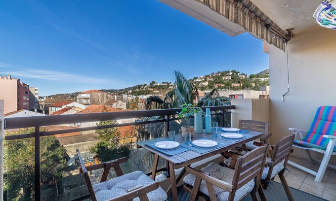 Le Lavandou Apartment | Saint James by Interhome