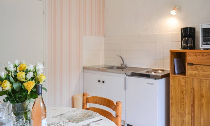 Limeuil House | Small and neat cottage in Limeuil with room for 4 people.