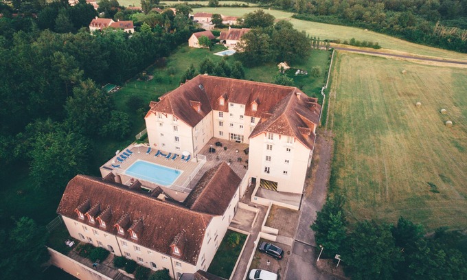 La Roche-Posay Apartment | Terres de France - Appart'Hotel La Roche-Posay