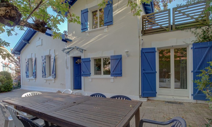 Arcachon House | The Arcachonnaise