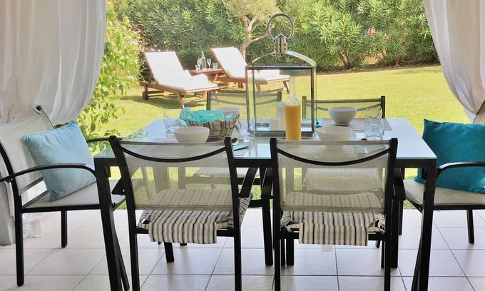La Croix des Gardes Villa | To discover Villa Cannes 8 people. Close to beaches & center. Wireless. 2 swimming pools
