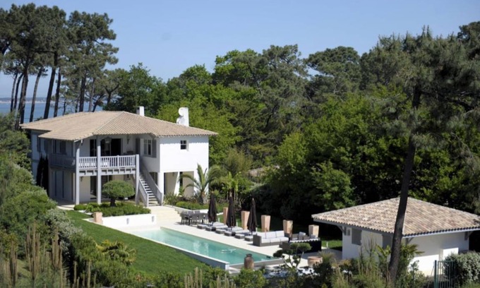 Pyla-sur-Mer Villa | Villa ∙ 4 bedrooms ∙ 8 guests