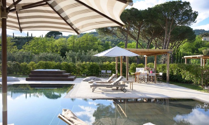 Massa e Cozzile Villa | Villa ∙ 6 bedrooms ∙ 12 guests
