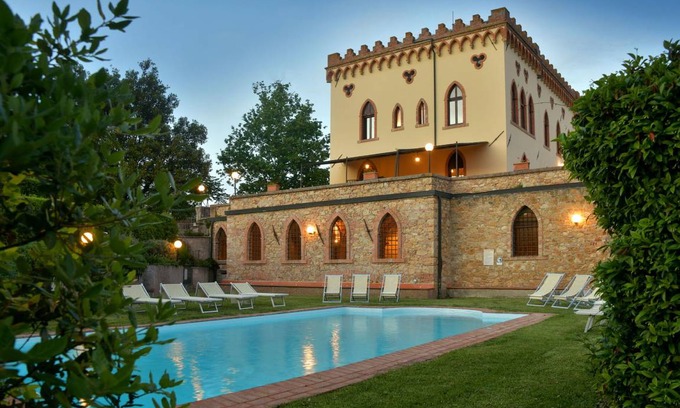 Bibbona Villa | Villa ∙ 9 bedrooms ∙ 18 guests
