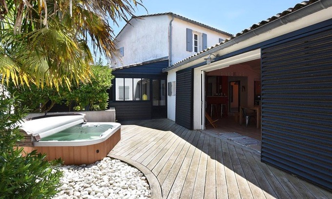 Les Portes-en-Re House | Villa Les Portes-en-Ré, 5 bedrooms, 10 persons