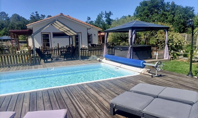 Carcans House | Welcoming modern house with Pool + Jacuzzi between ocean and lake in Carcans