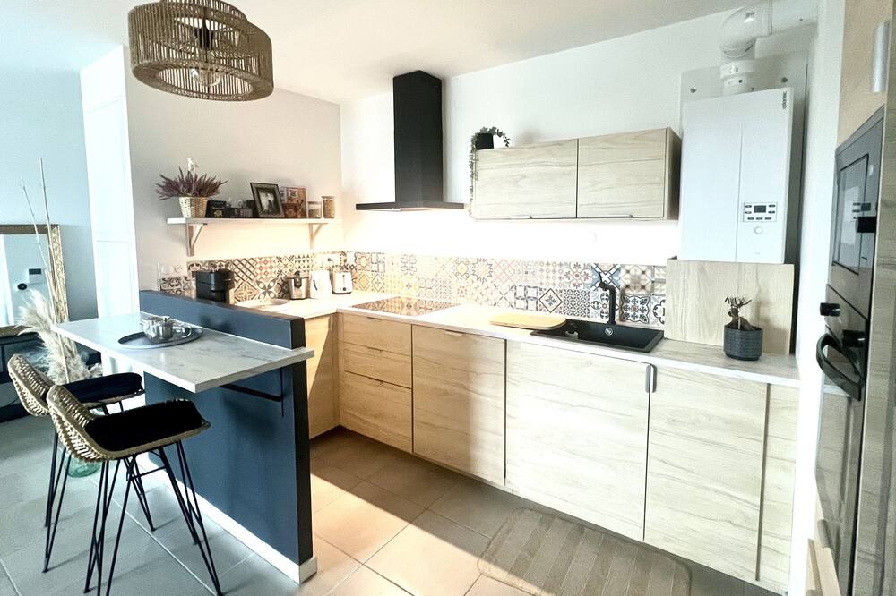 Cenon Apartment | Appartement Lumineux Avec Ascenseur, Proximité Transports en Commun