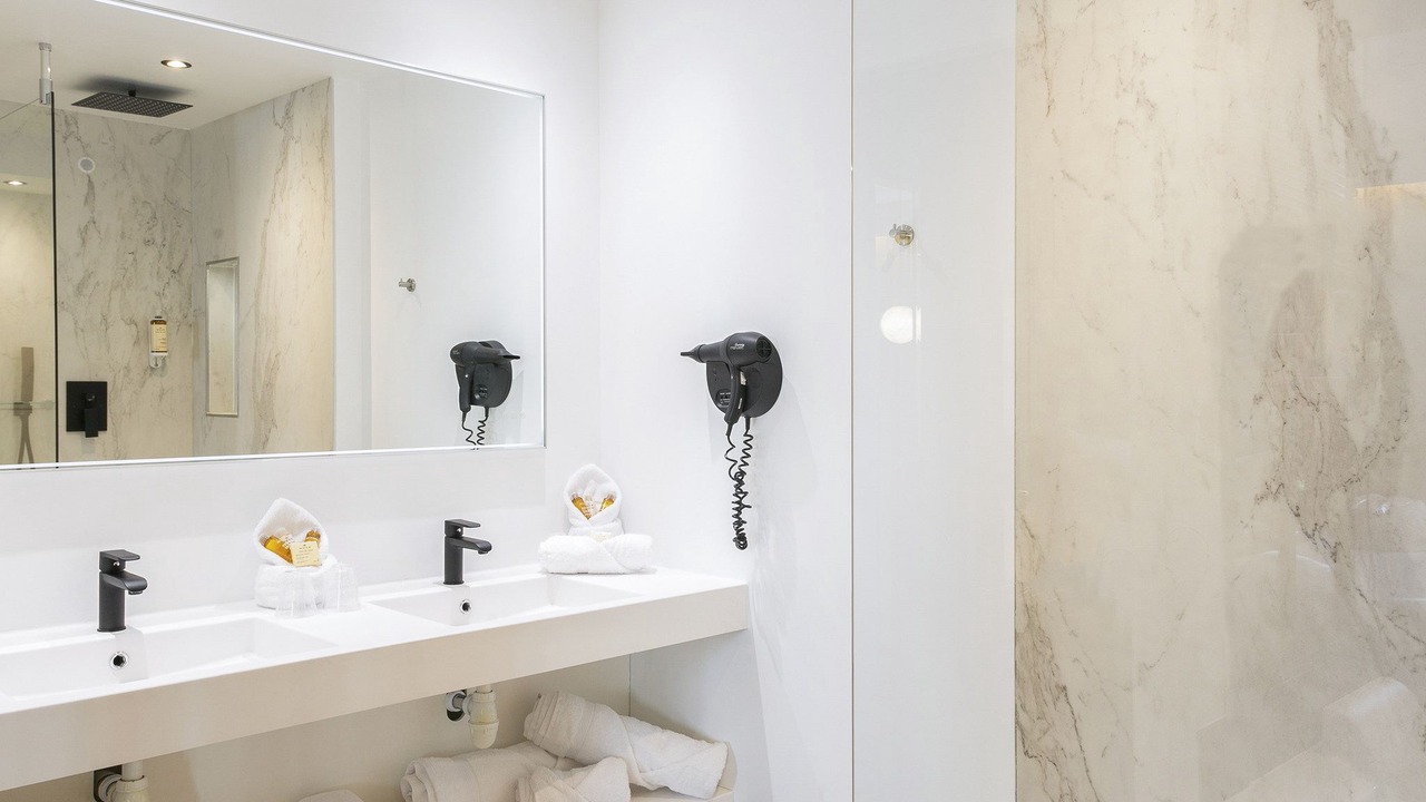 Photo of Bathroom in Merignac