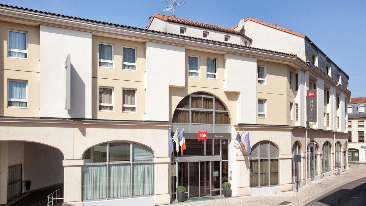 Photo of Buildings in Poitiers