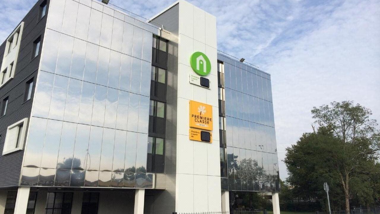 Photo of Buildings in Merignac