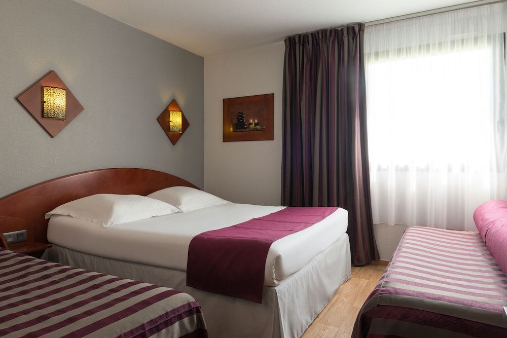 Photo of Bedroom in Chasseneuil-du-Poitou
