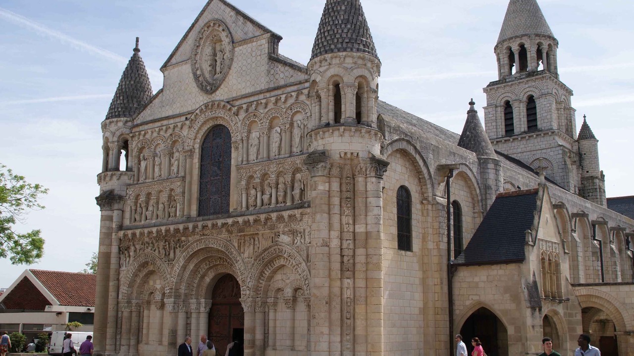 Photo of Buildings in Chasseneuil-du-Poitou