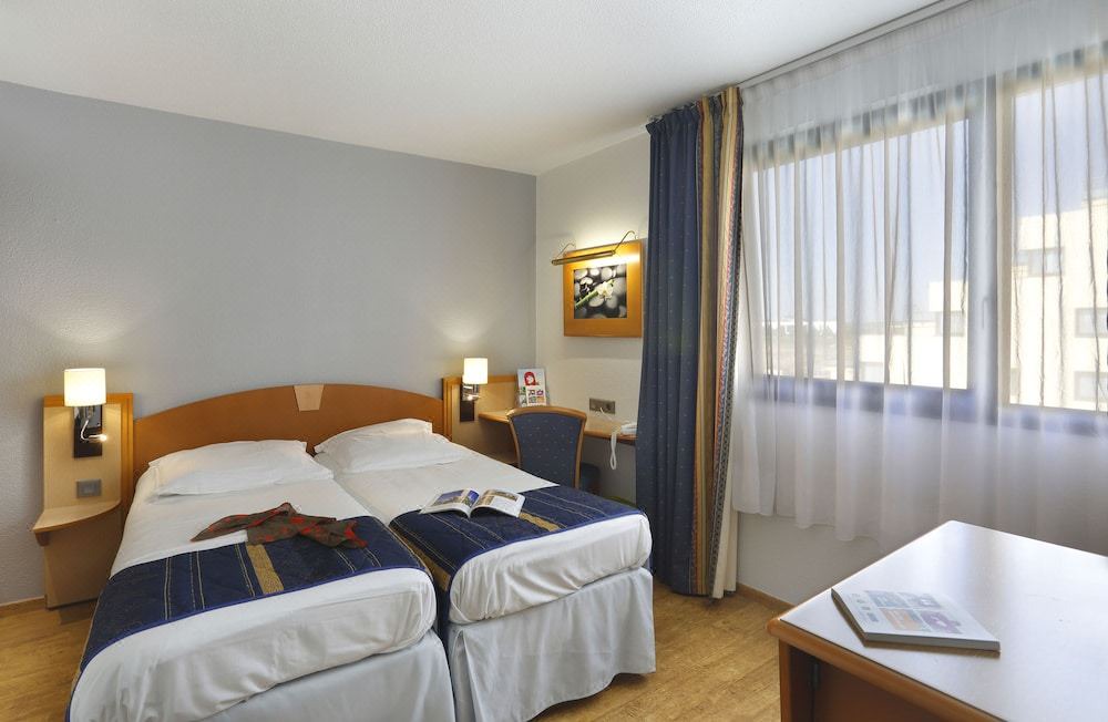 Photo of Bedroom in Chasseneuil-du-Poitou