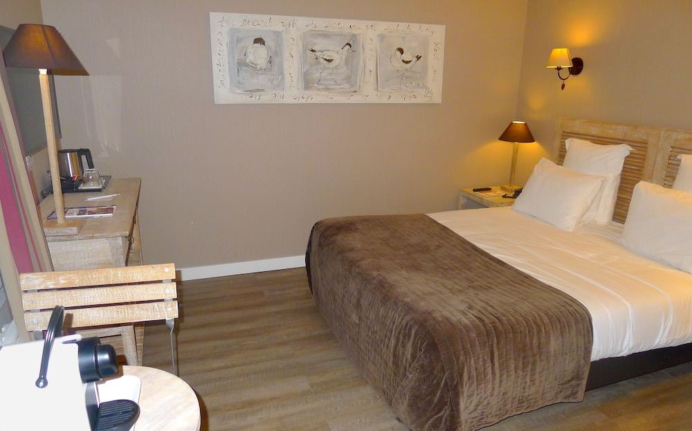 Photo of Bedroom in Saintes