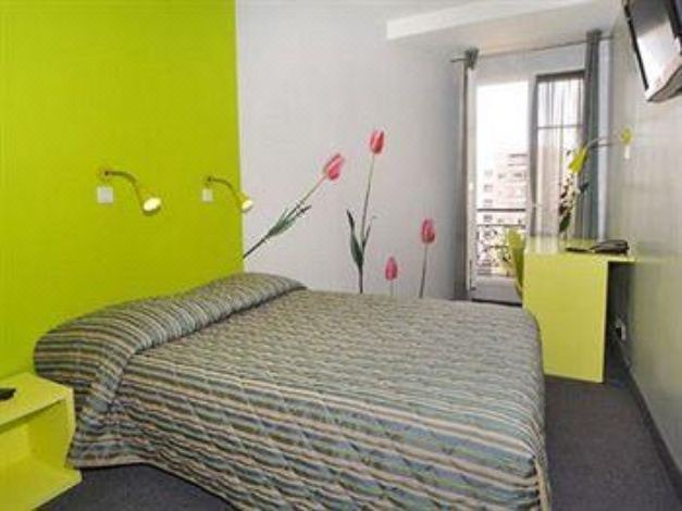 Photo of Bedroom in Jean-Medecin