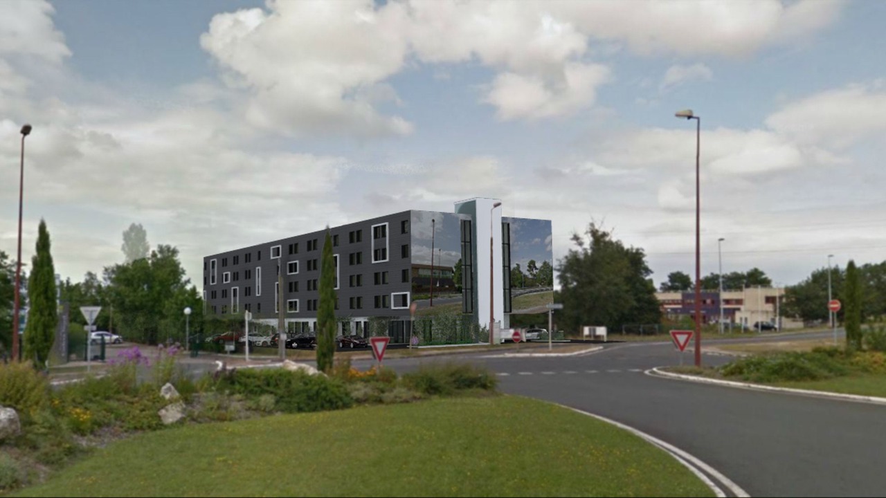 Photo of Buildings in Merignac